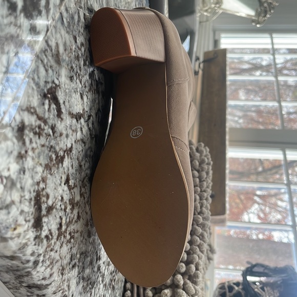 Booties - Picture 4 of 4